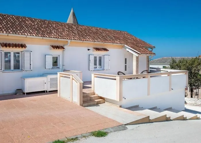 Apartments With Parking Space Povljana, Pag - 233 Povljana
